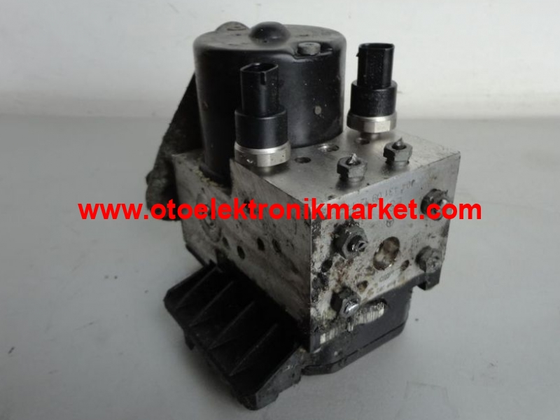 MERCEDES W414 VANEO ABS BEYNİ 0044310912 - 0044311012 - 0265202461 - 0265202463 - 0265005303 A0044310912 A0044311012 A 004 431 09 12 A 004 431 10 12 - 0 265 202 461 - 0 265 202 463 - 0 265 005 303 W168 A ABS